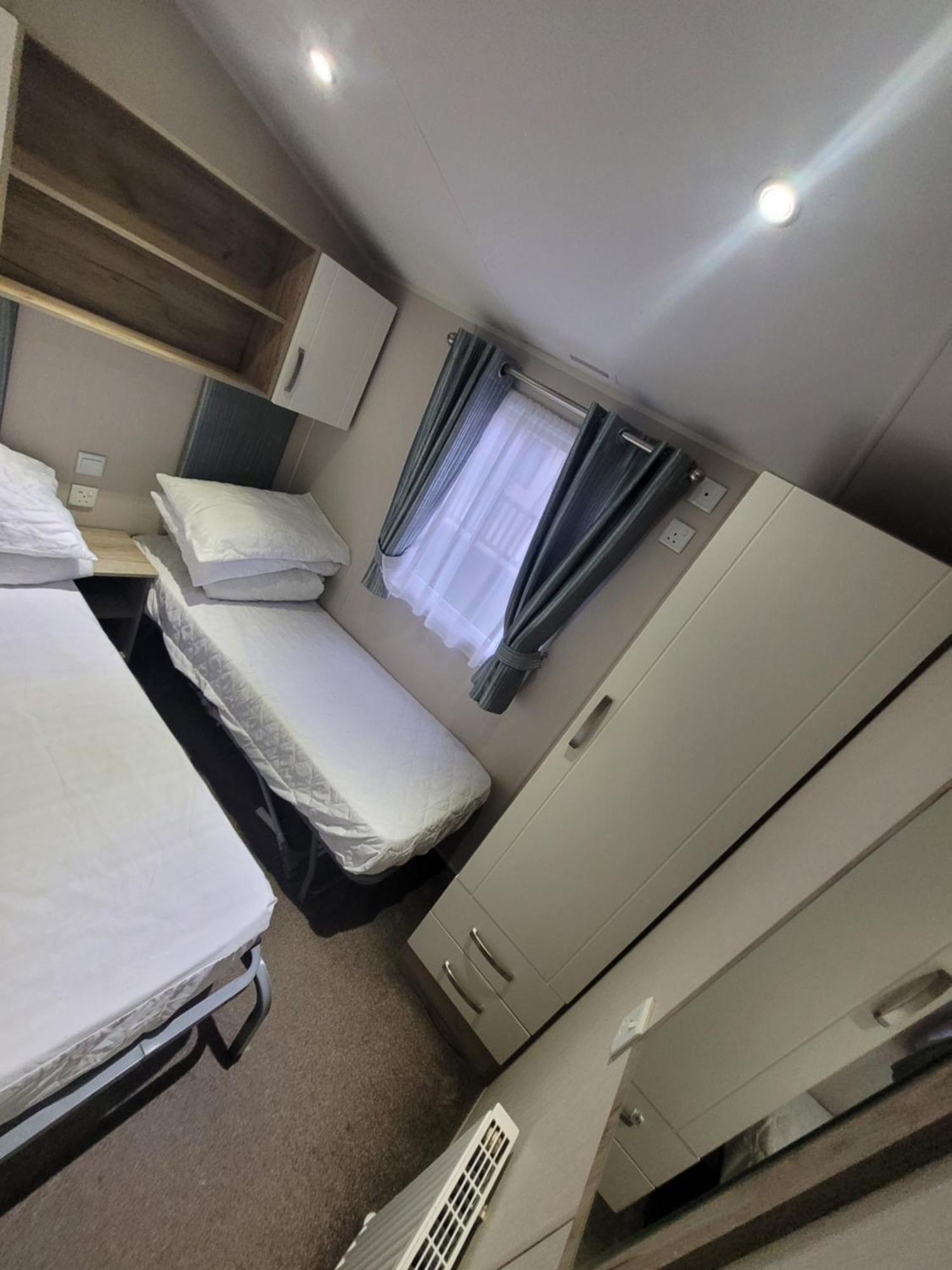A22 Unity Beach Holiday Resort Unity Brean Sleeps 8 People 3 Bedrooms 1 Pet Stays Free Berrow エクステリア 写真