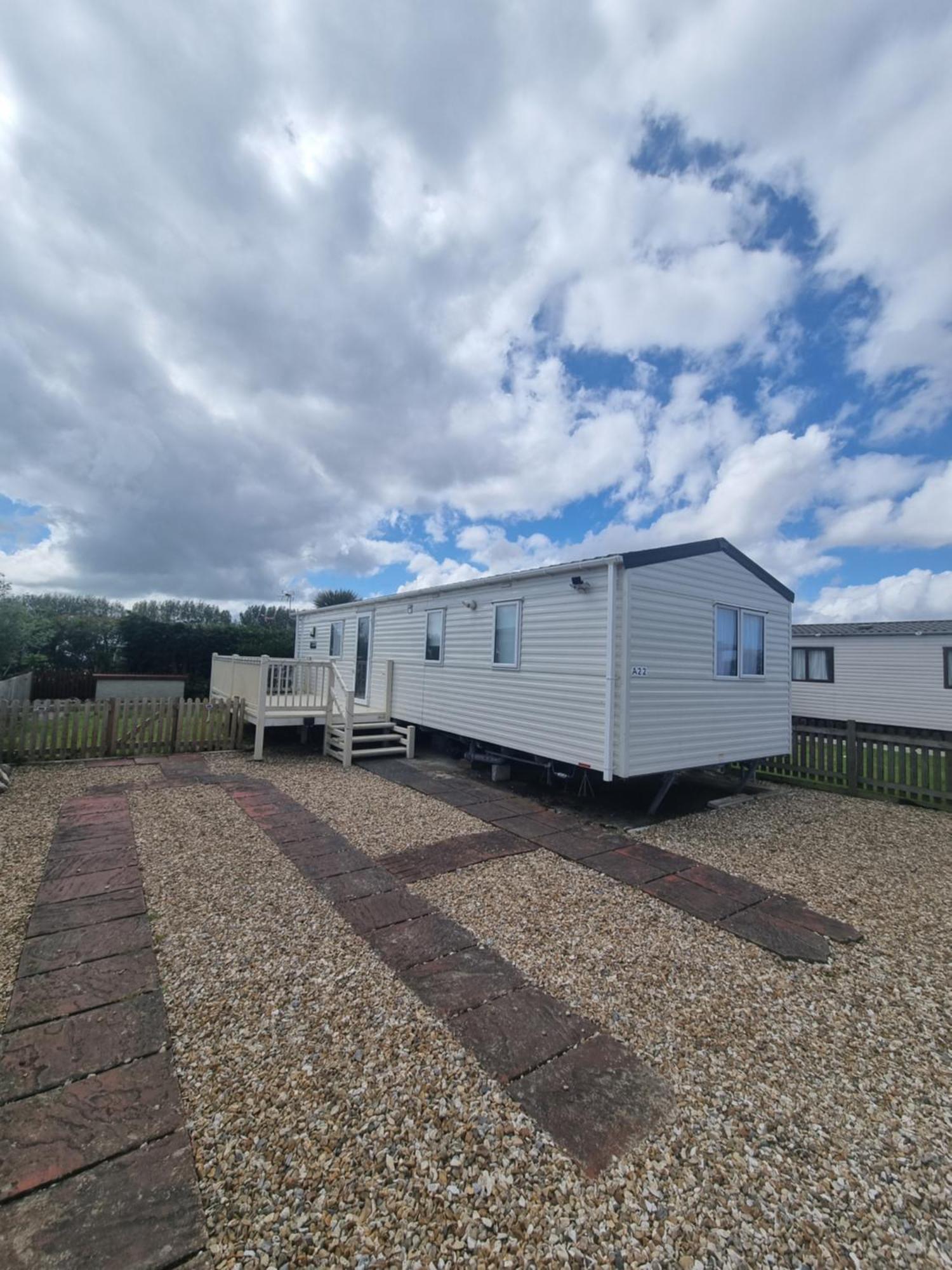 A22 Unity Beach Holiday Resort Unity Brean Sleeps 8 People 3 Bedrooms 1 Pet Stays Free Berrow エクステリア 写真